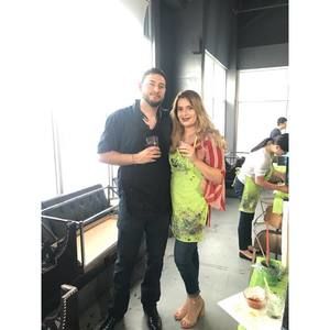 Meet your Posher, Kacey